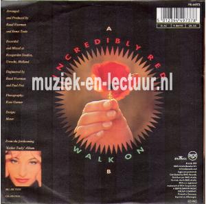 Incredibly red - Walk on