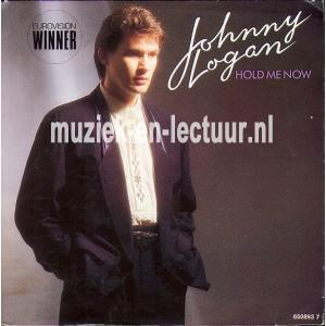 Hold me now - Living a lie Hold me now - Living a lie