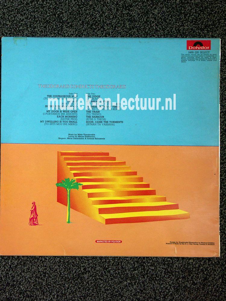 Theodorakis conducts Theodorakis
