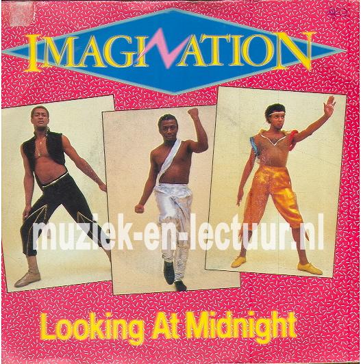 Looking at midnight - Follow me Looking at midnight - Follow me