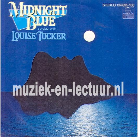 Midnight blue - Voices in the wind